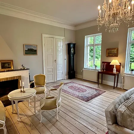 Herregard Getaway شقة Sønder Stenderup